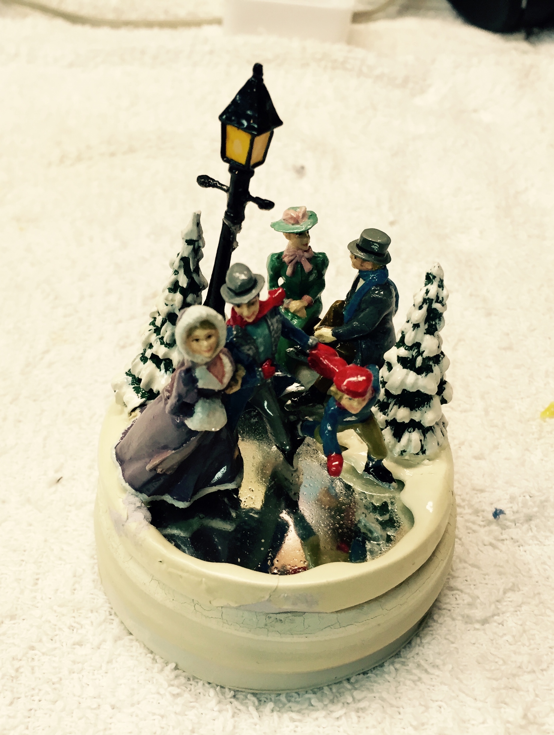 Snow Globe Repair Services - Fix a Broken Snow Globe – Snow Globe